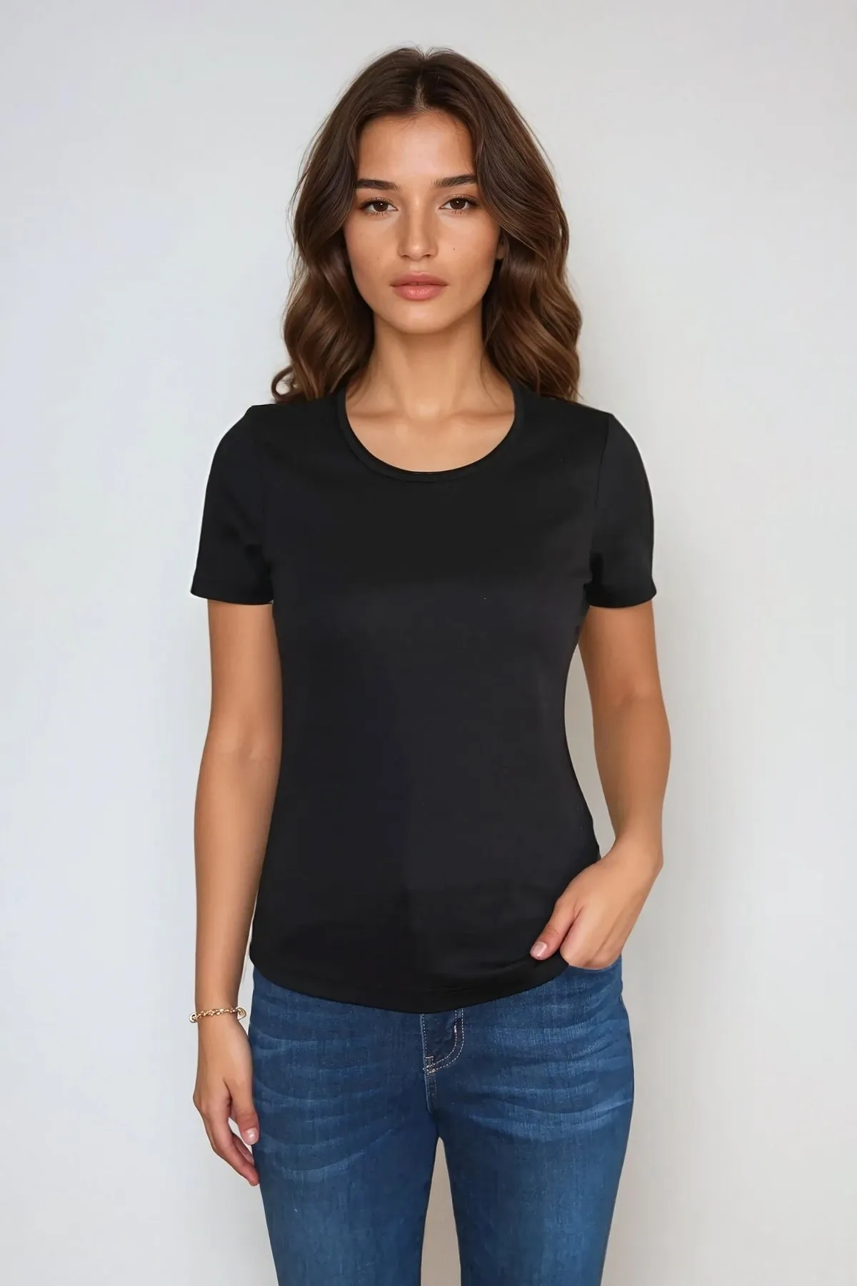 Basic Tight T-shirt - Black
