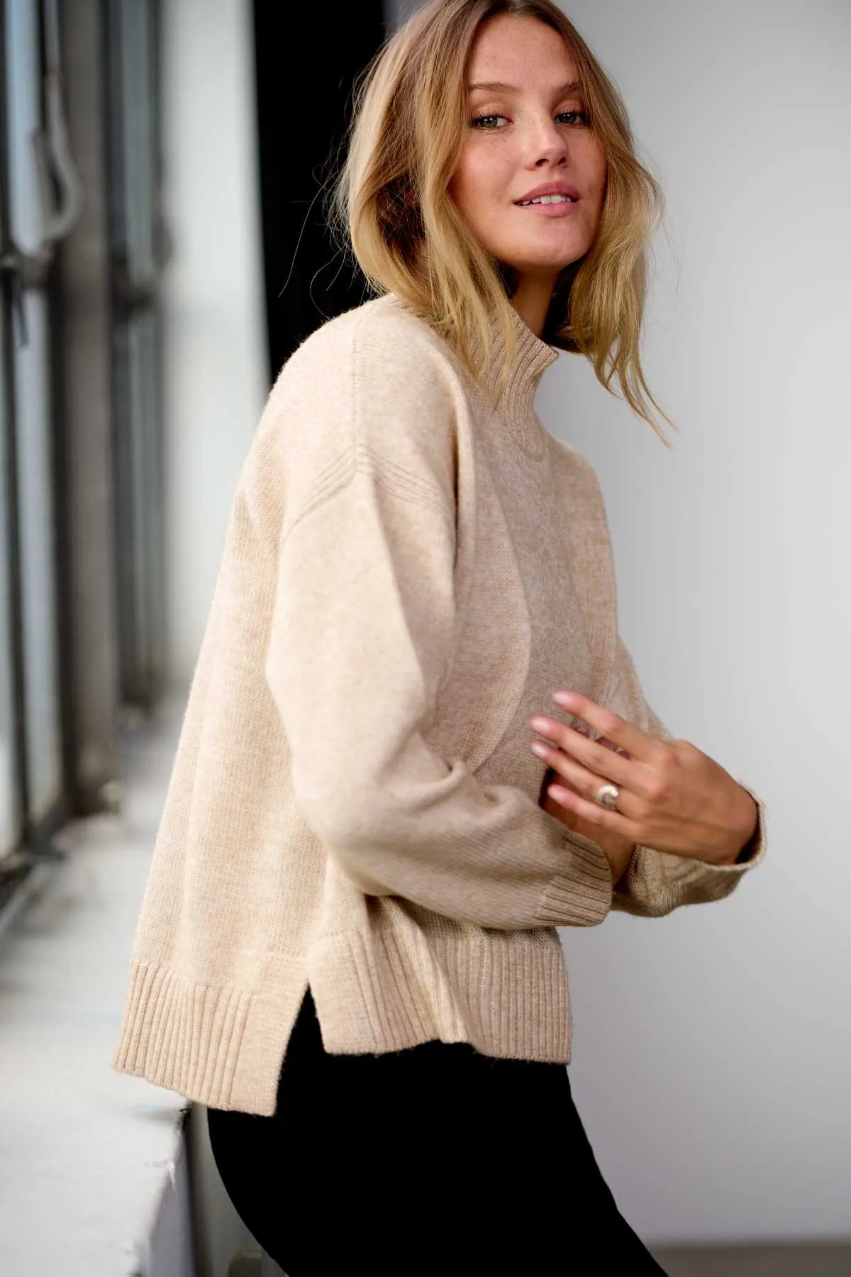 Julia Knit - Beige