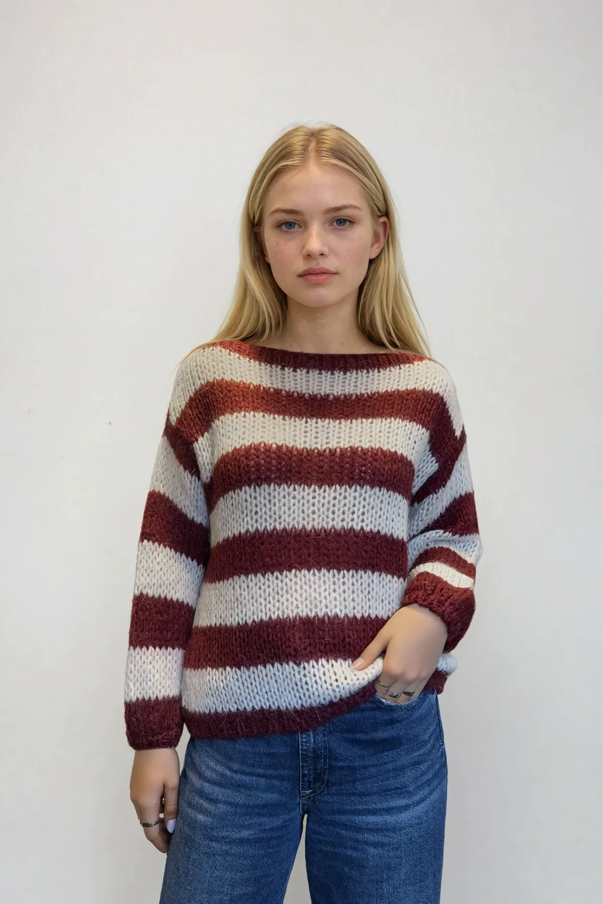 Mila Striped Knitted Sweater - Burgundy/Beige