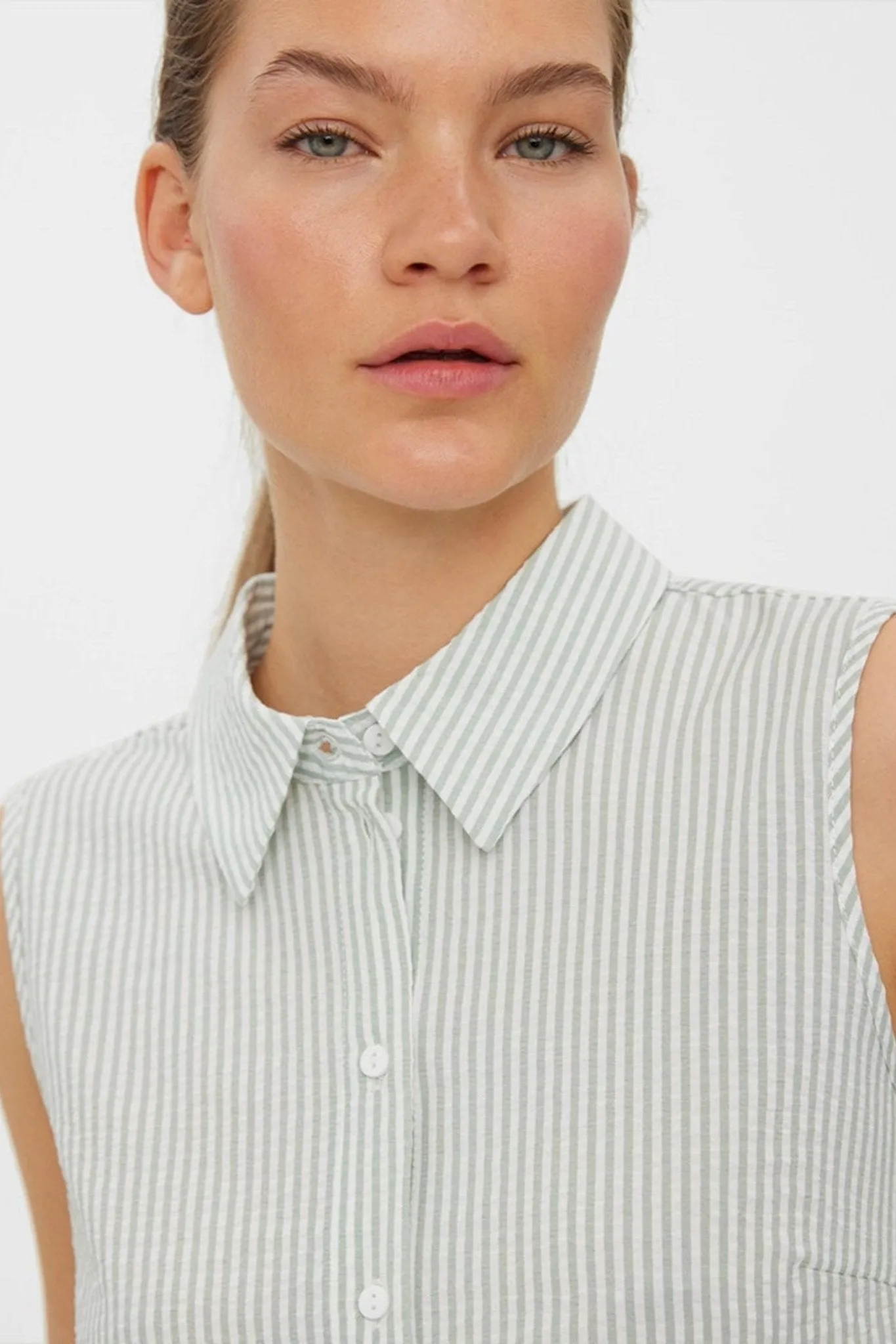 Oca Sleeveless Shirt - Sage